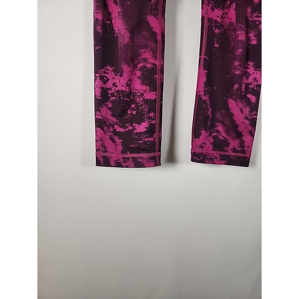LULULEMON Wunder Under Crop III Breezie Regal Plum Athleisure Yoga Womens 4‎ - Picture 5 of 12